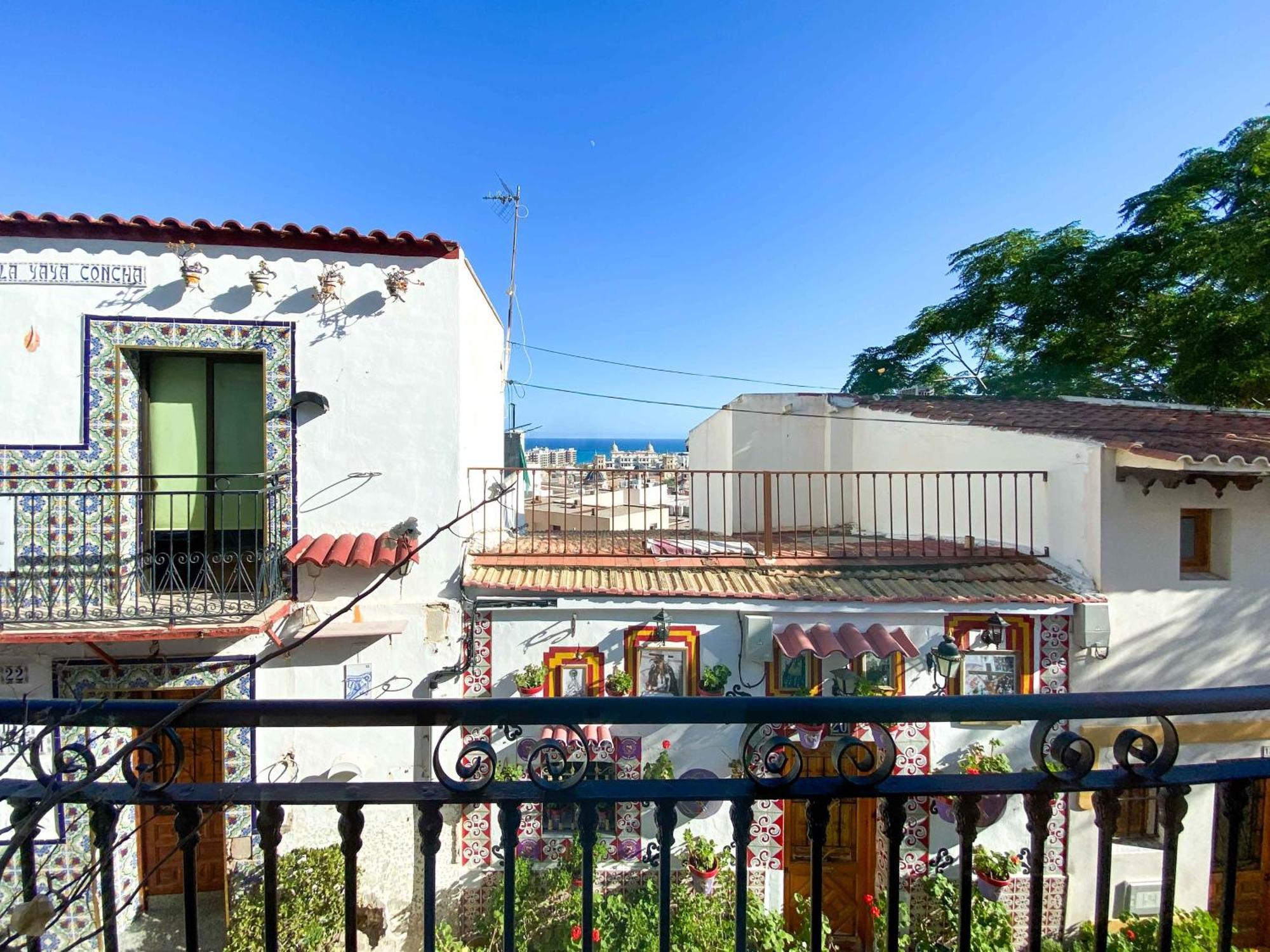 Casa Moll. Tradicion Y Bonitas Vistas De Alicante Exterior photo