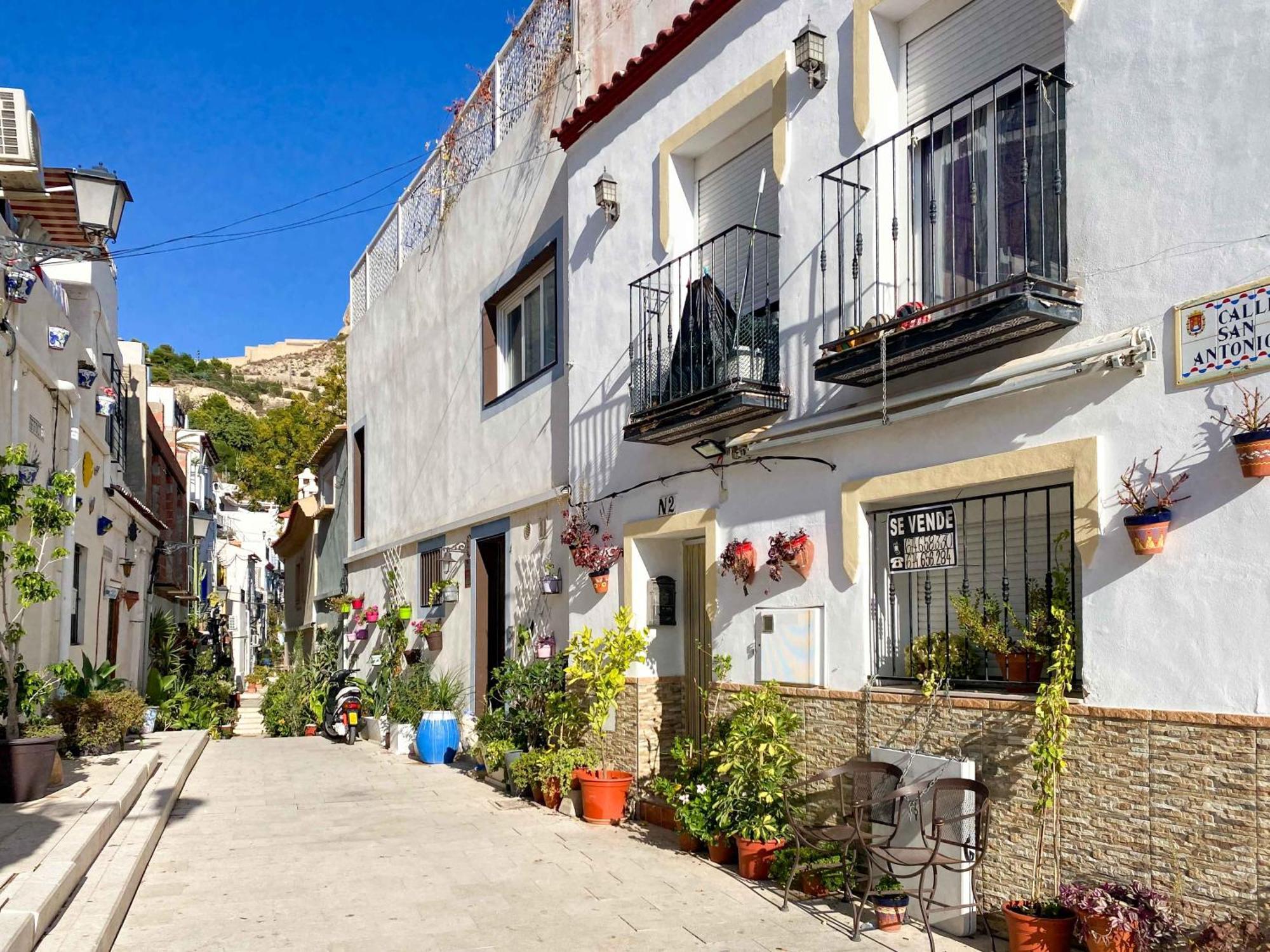 Casa Moll. Tradicion Y Bonitas Vistas De Alicante Exterior photo