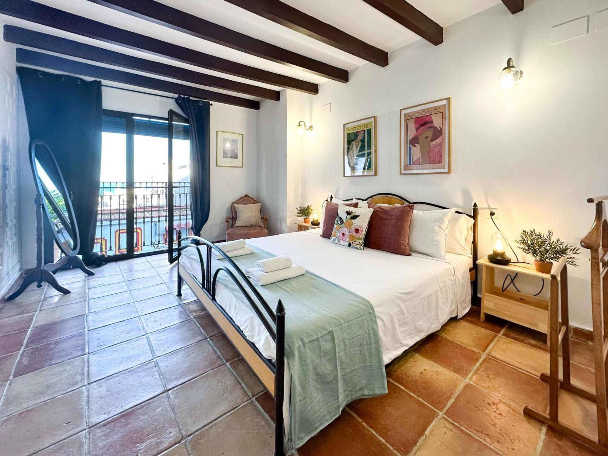 Casa Moll. Tradicion Y Bonitas Vistas De Alicante Exterior photo